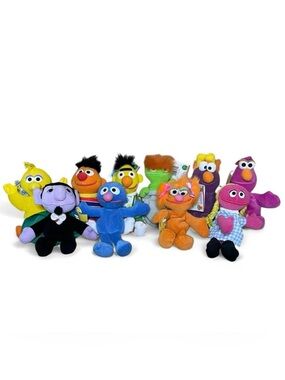 Vintage 1997 TYCO Sesame Street Beans Lot Of 10 Stuffed Plush Bert Ernie Oscar